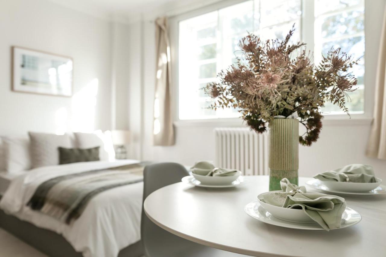 Beautifully Presented Centrally Located Studio Apartment Londres Extérieur photo